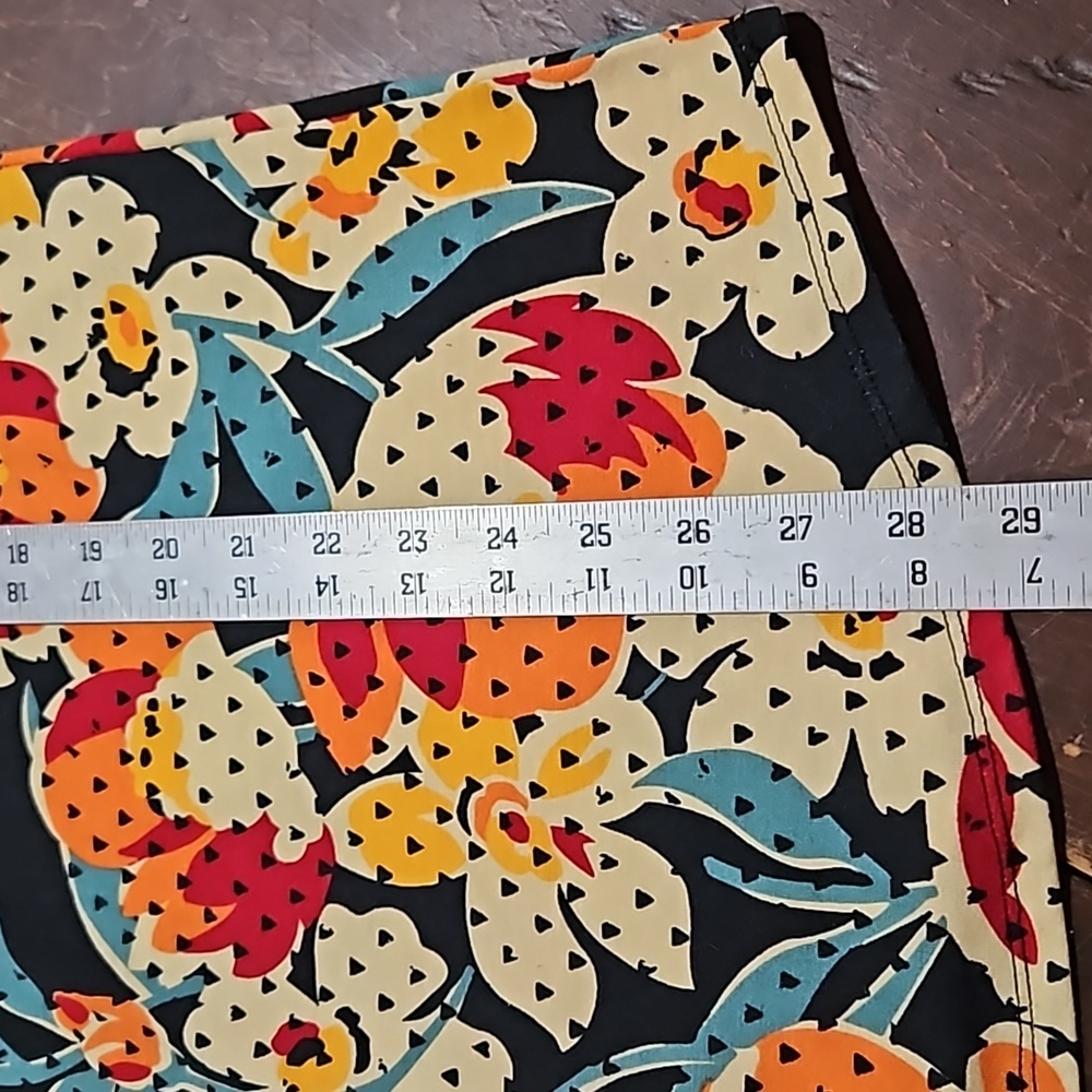 Lularoe | Floral Gray Raglan Sleeve Knit Top - Picture 7 of 7